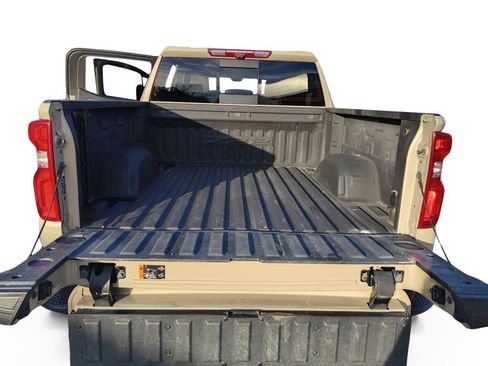 Used 2023 Chevrolet Silverado 1500 ZR2 w/ Technology Package image 23