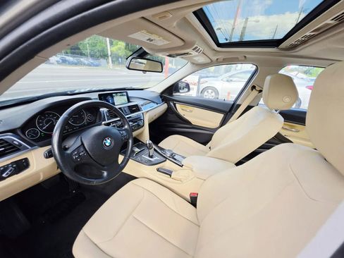 Used 2017 BMW 320i Sedan image 16