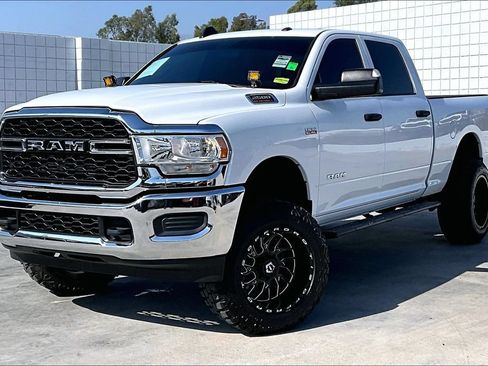 Certified 2022 RAM 2500 Tradesman w/ Chrome Appearance Group AWD/4WD image 2