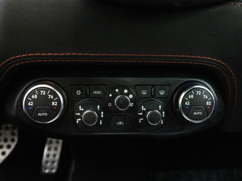 Used 2012 Ferrari 458 Italia Coupe RWD image 32