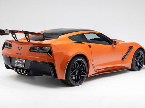 Used 2019 Chevrolet Corvette ZR1 image 11