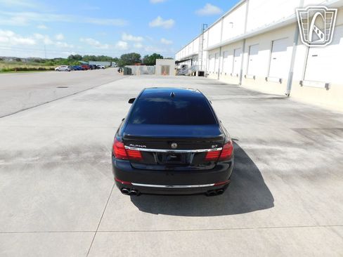Used 2013 BMW ALPINA B7 xDrive LWB image 17