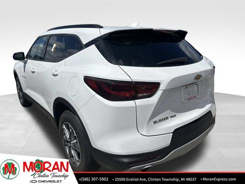 Used 2024 Chevrolet Blazer LT AWD/4WD image 4