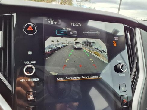 Used 2025 Subaru Outback Premium w/ Popular Package #1A image 5