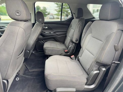 Used 2020 Chevrolet Traverse LT AWD/4WD image 26