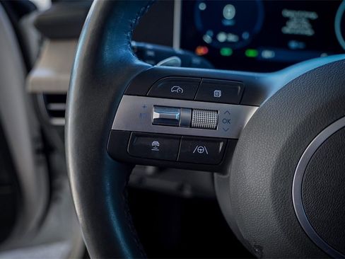 Used 2024 Hyundai Sonata Limited image 15