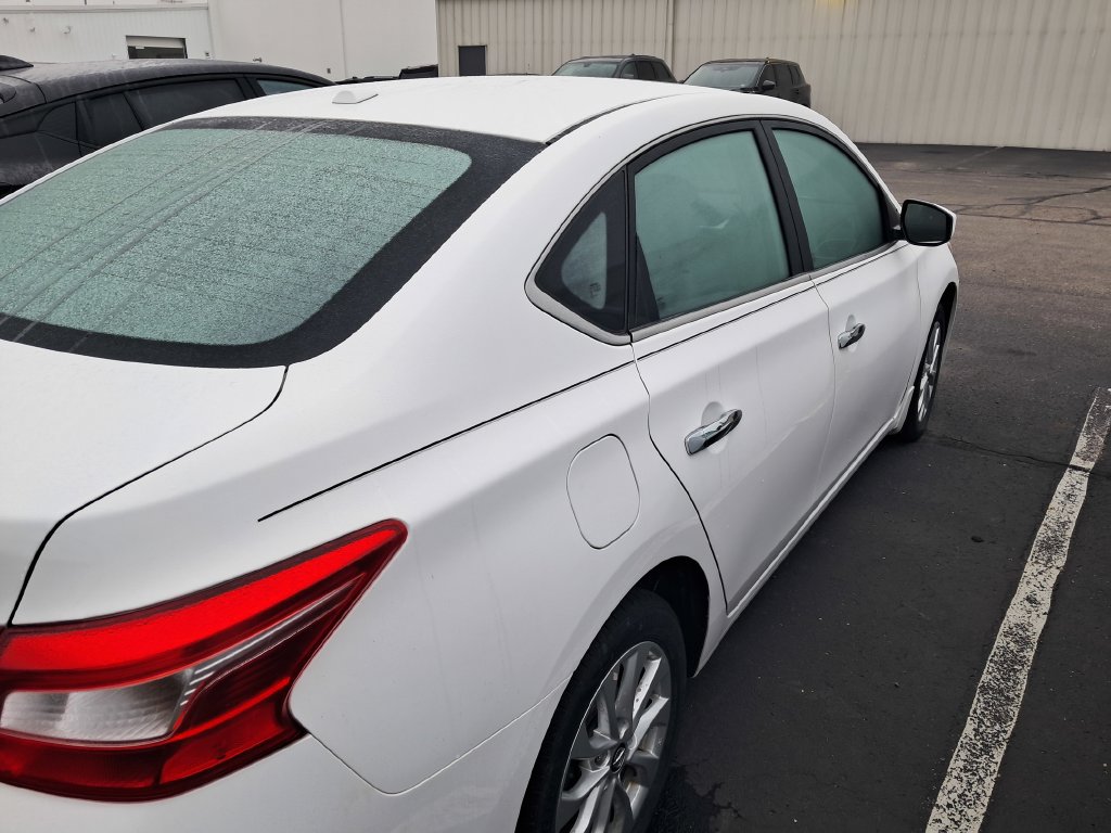 Used 2016 Nissan Sentra SV w/ Style Package FWD image 7
