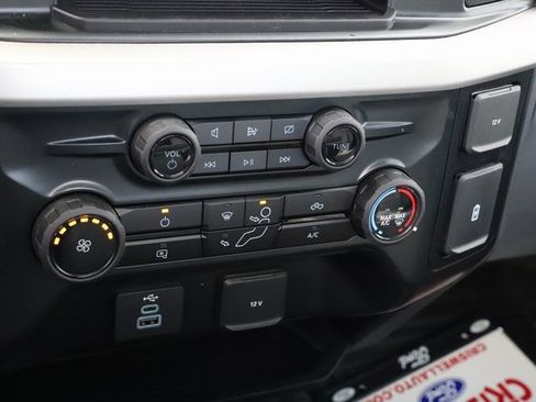 Used 2024 Ford F550 4x4 Regular Cab Super Duty image 28