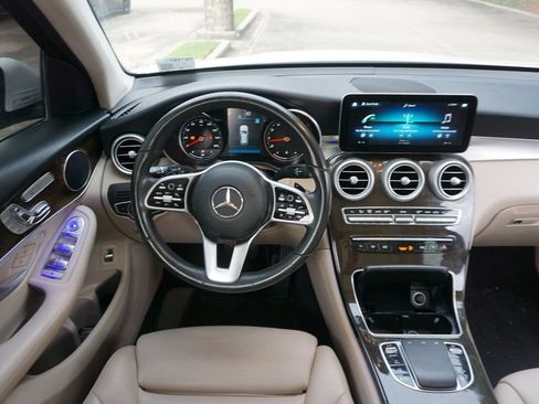 Used 2021 Mercedes-Benz GLC 300 image 6