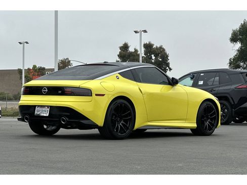 Used 2024 Nissan Z Sport w/ Floor Mat Package RWD image 4