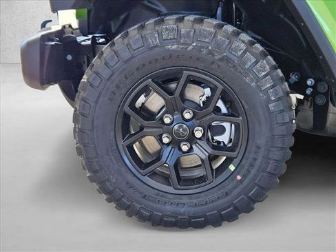 New 2026 Jeep Gladiator Sport image 10