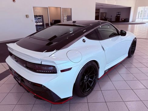 Used 2024 Nissan Z NISMO w/ Floor Mat Package image 11
