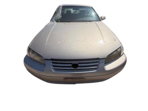 Used 1999 Toyota Camry LE FWD image 7