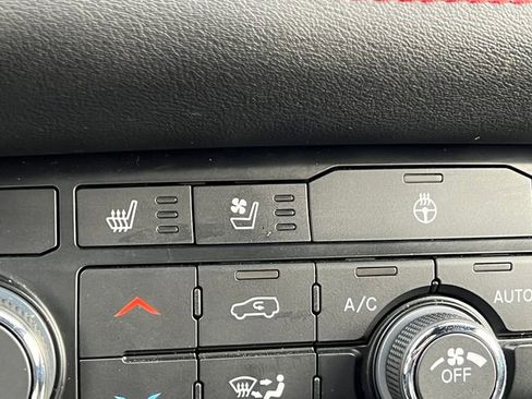 Used 2024 Dodge Durango R/T image 37