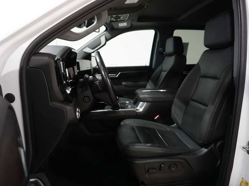 Used 2022 GMC Sierra 1500 SLT image 13