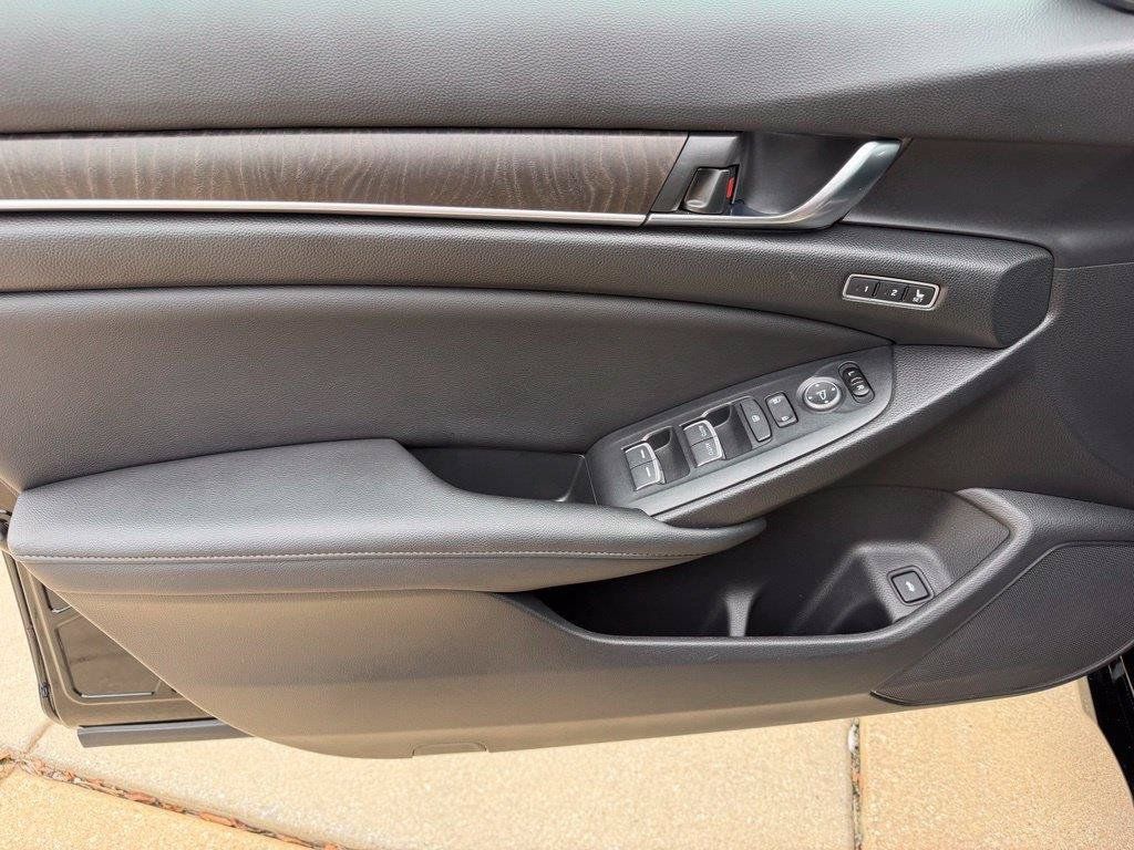Used 2020 Honda Accord EX-L image 13