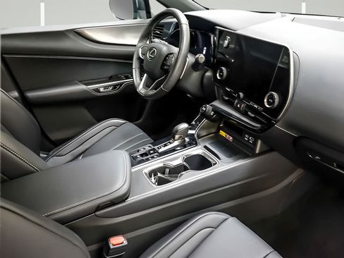 Used 2024 Lexus NX 350 F Sport AWD/4WD image 25