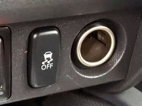 Used 2025 Mitsubishi Outlander Sport LE image 24