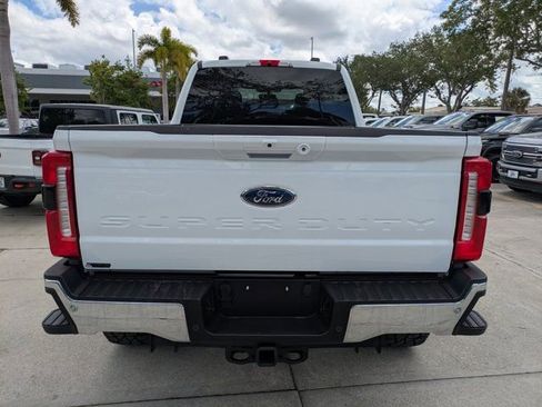 Used 2026 Ford F250 Lariat AWD/4WD image 5