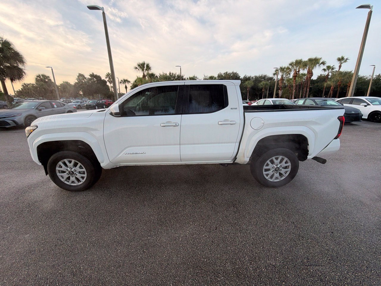 Used 2024 Toyota Tacoma SR5 RWD image 2