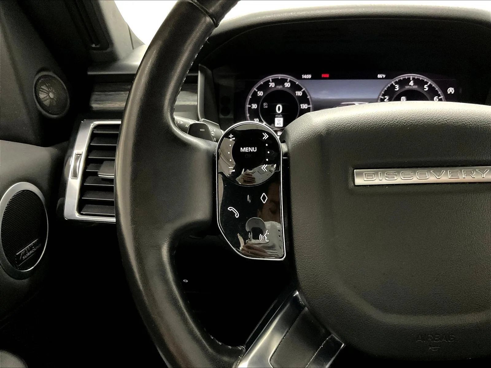 Used 2019 Land Rover Discovery HSE AWD/4WD image 22
