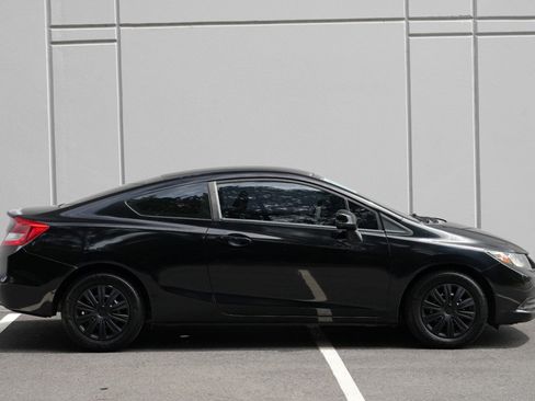 Used 2013 Honda Civic LX image 41