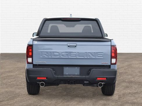 New 2026 Honda Ridgeline Sport image 5