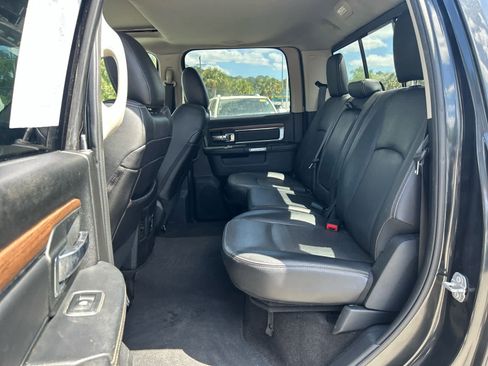 Used 2017 RAM 1500 Laramie w/ Convenience Group image 7