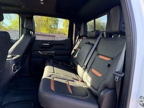 Used 2021 GMC Sierra 1500 AT4 w/ AT4 Premium Package image 10