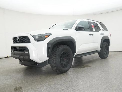 Certified 2025 Toyota 4Runner Hybrid TRD Off Road image 54
