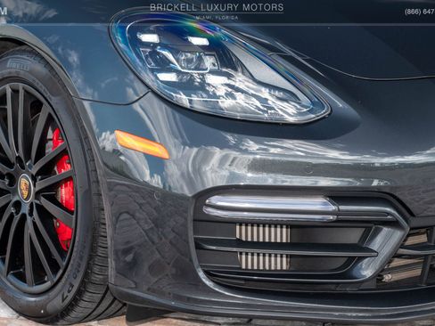 Used 2022 Porsche Panamera GTS image 55