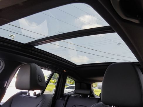 Used 2018 BMW X3 xDrive30i AWD/4WD image 11