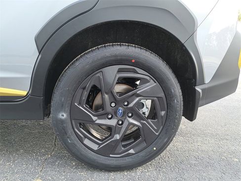 Certified 2025 Subaru Crosstrek 2.5i Sport image 32