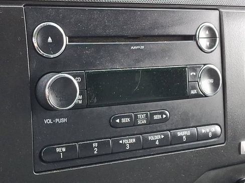 Used 2014 Ford E-150 and Econoline 150 w/ Power Group RWD image 3