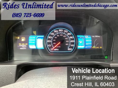 Used 2011 Ford Fusion Base image 18