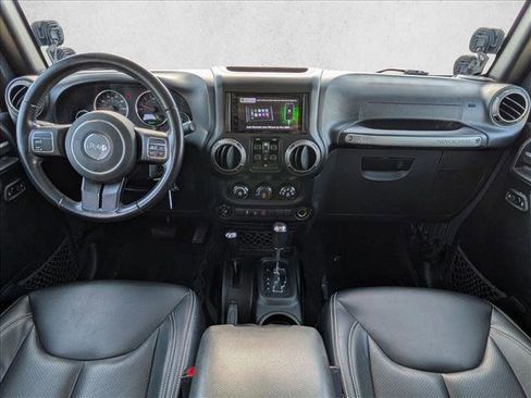 Used 2018 Jeep Wrangler Unlimited Sport S AWD/4WD image 16