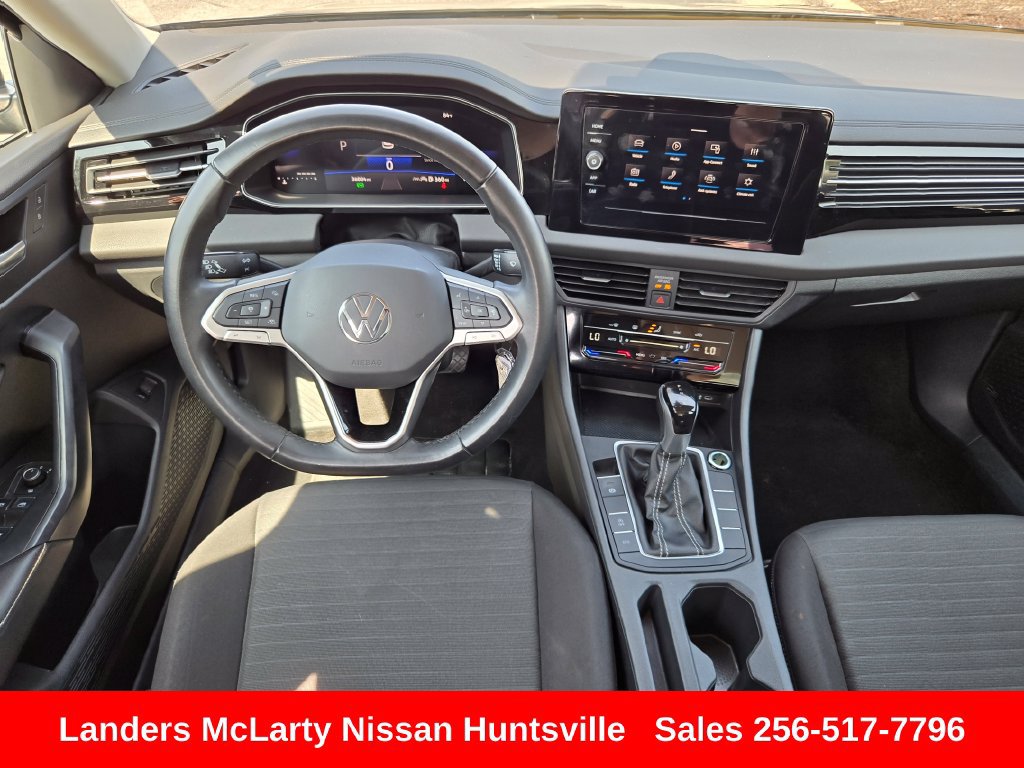 Used 2025 Volkswagen Jetta S FWD image 15