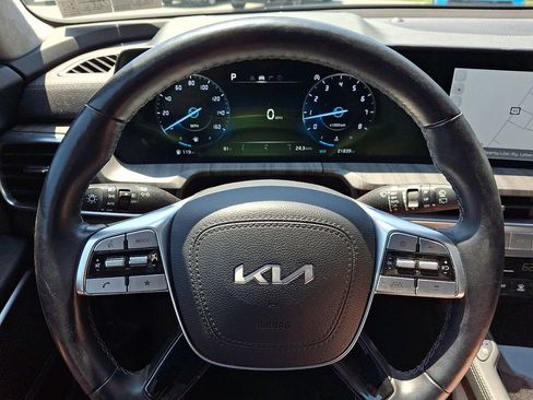 Used 2024 Kia Telluride SX Prestige AWD/4WD image 19