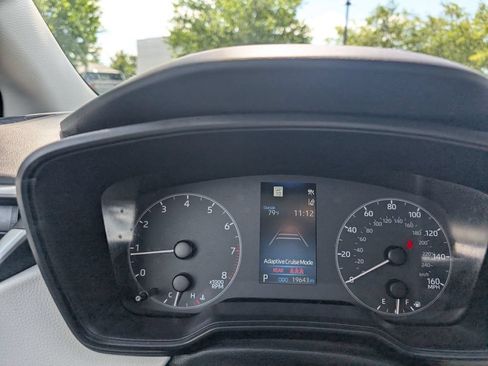 Used 2025 Toyota Corolla LE FWD image 23