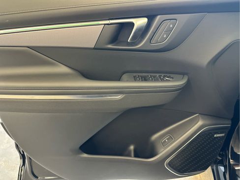 New 2026 Buick Enclave Sport Touring image 19