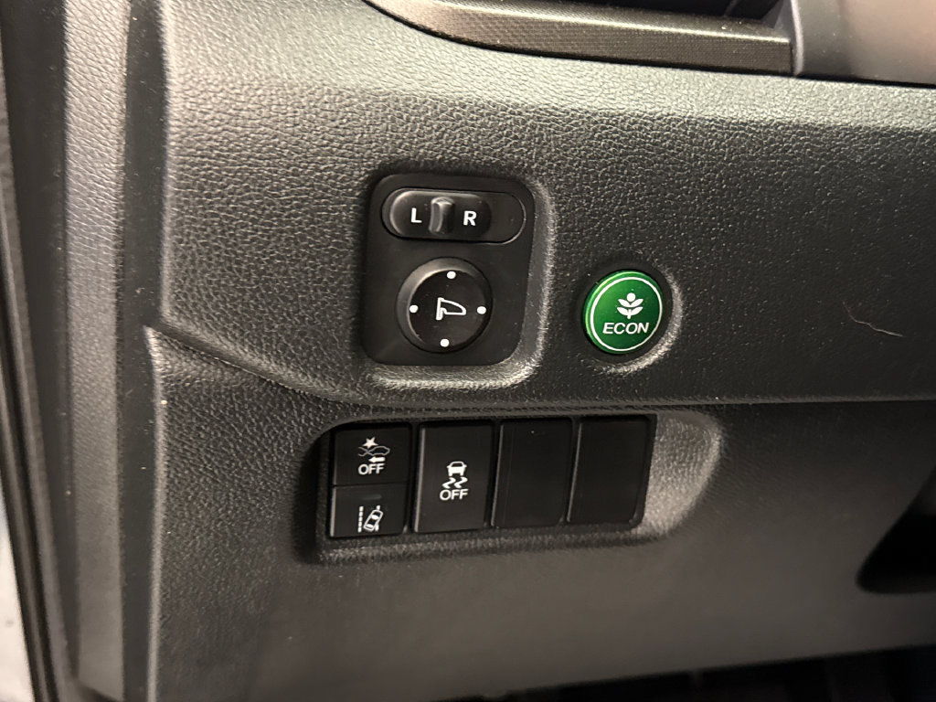 Used 2022 Honda Pilot TrailSport image 24