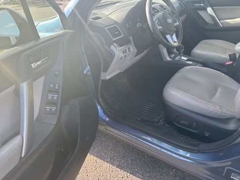 Used 2017 Subaru Forester 2.5i Limited w/ Popular Package #2 image 7