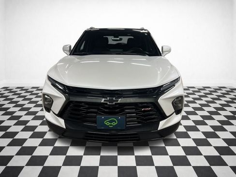 Certified 2024 Chevrolet Blazer RS w/ Driver Confidence II Package image 3