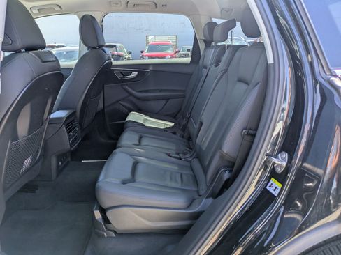 Used 2021 Audi Q7 3.0T Premium Plus AWD/4WD image 28