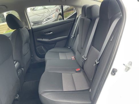 Certified 2022 Nissan Sentra SV w/ Trunk Package image 19