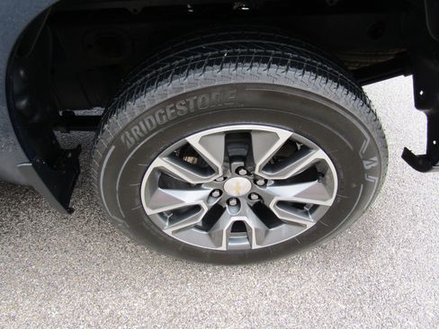 Used 2023 Chevrolet Silverado 1500 LT image 14