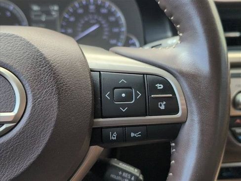 Used 2018 Lexus ES 350 w/ Luxury Package w/Wood Trim FWD image 15