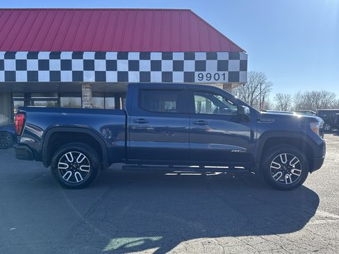 Used 2019 GMC Sierra 1500 AT4 w/ AT4 Premium Package AWD/4WD image 8