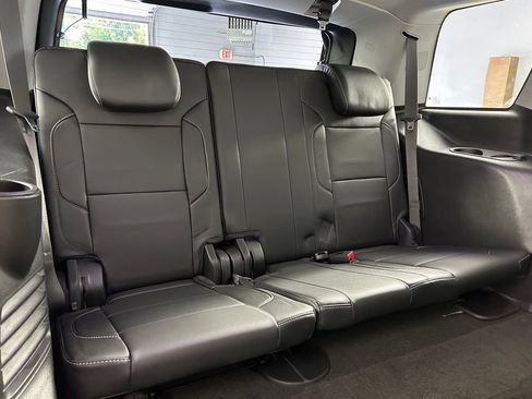 Used 2018 Chevrolet Tahoe LT RWD image 14