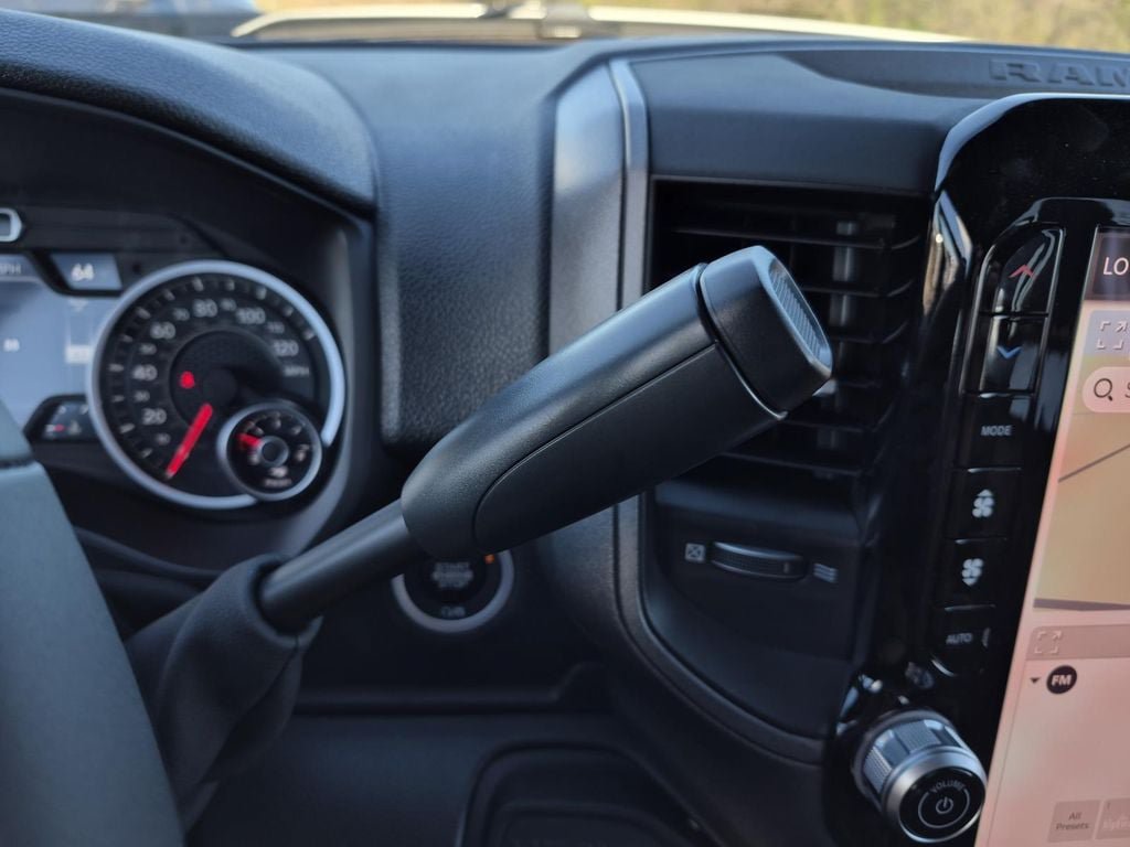 New 2026 RAM 3500 Tradesman AWD/4WD image 15